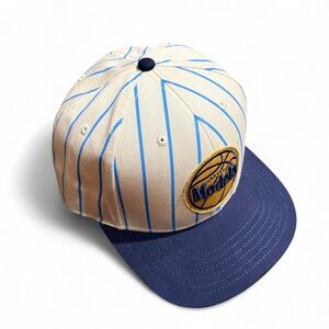 Modelo Cerveza Pinstripe Snapback Hat – White & Navy
